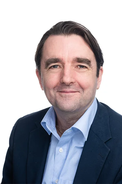 Sumer - Team Image - Carpenter Box - Jeff Huggins