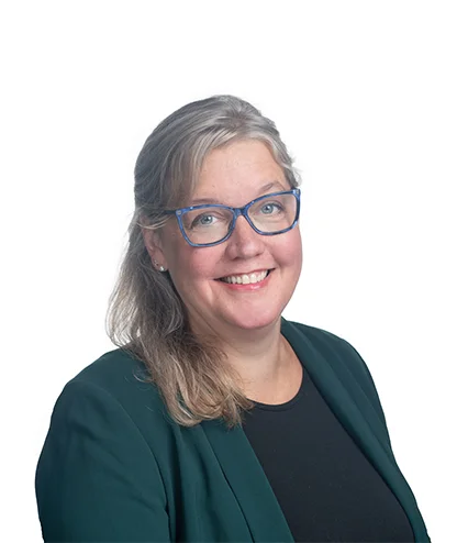 Sumer - Team Image - Carpenter Box - Sarah Fitzgerald